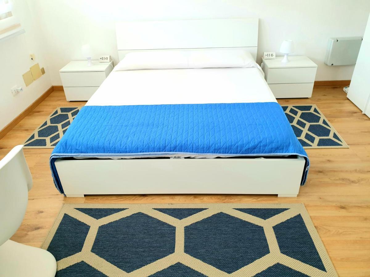 Central City Rooms Olbia Luaran gambar